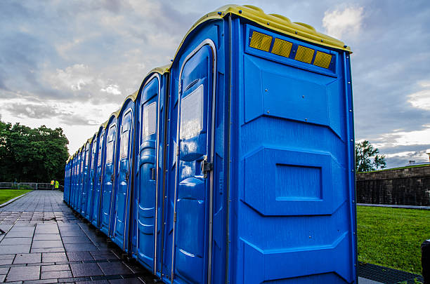 Best Luxury portable toilet rental  in Bellaire, OH